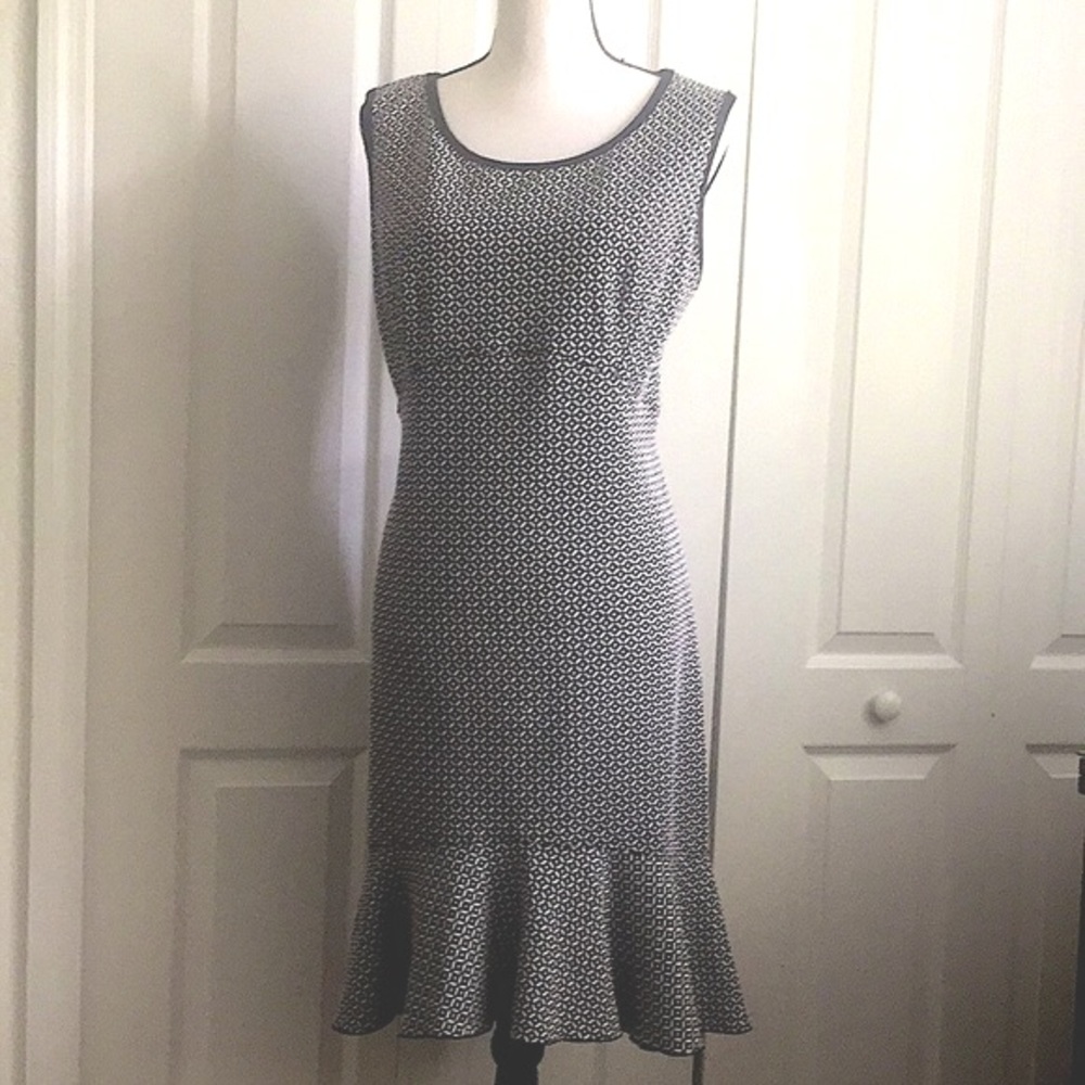 MAX STUDIO | Sleeveless Flounce Hem Dress NWOT